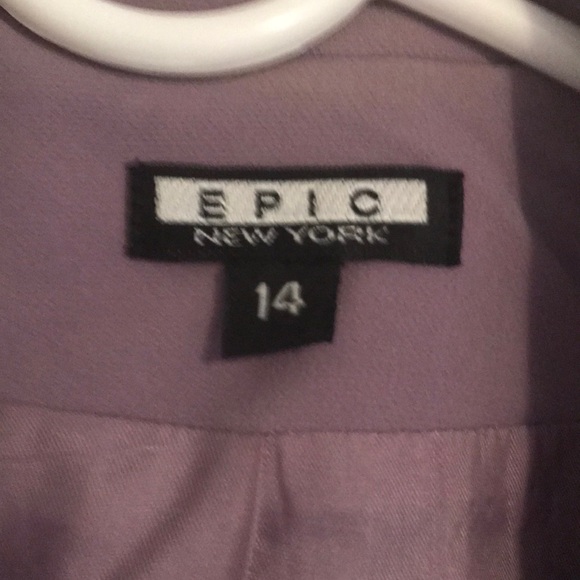 Epic threads vintage purple blazer host pick๐ธ - Picture 2 of 3